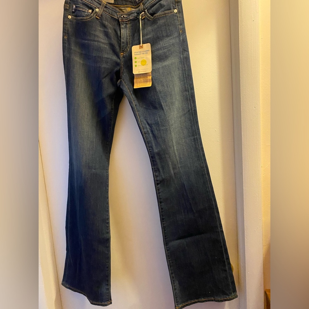 NWT, AG bootcut jeans, size 31R
